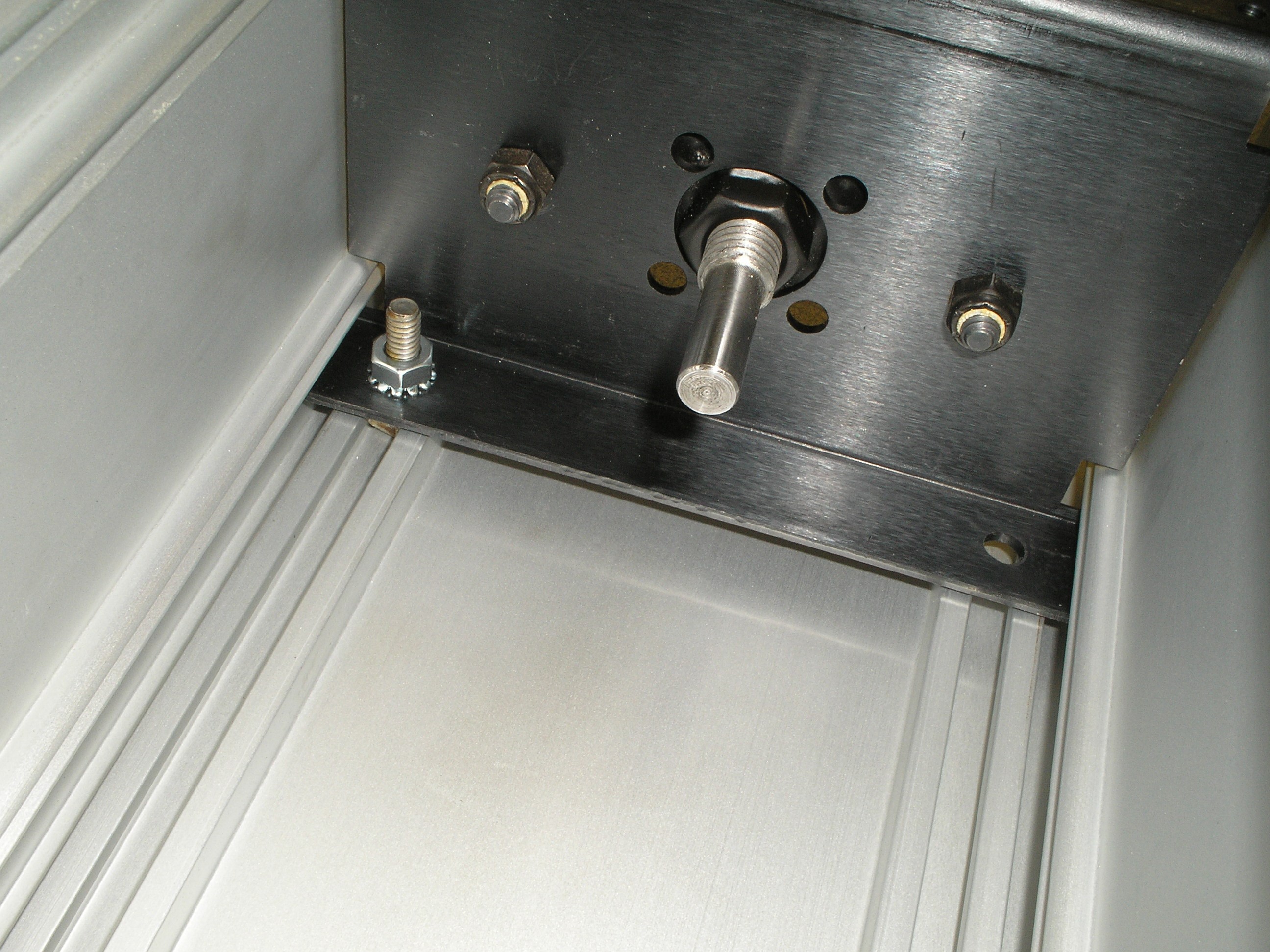 Cima IdlerPin.jpg